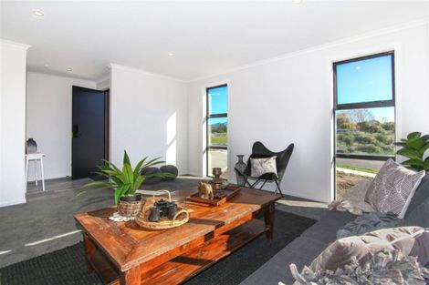 Photo of property in 8 Rana Place, Mapua, 7005