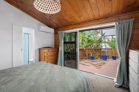 Photo of property in 37 The Crescent, Waihi Beach, 3611