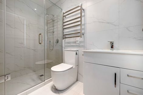 Photo of property in 1c Flamingo Court, Goodwood Heights, Auckland, 2105
