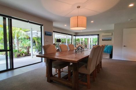 Photo of property in 12 Riverside Drive, Point Wells, 0986