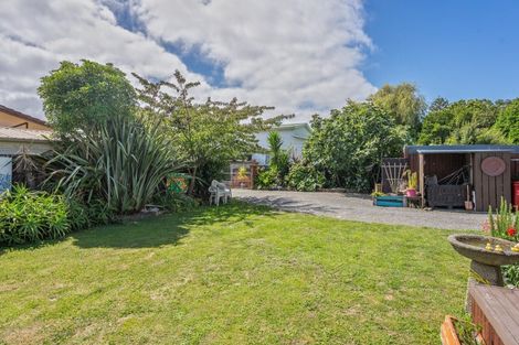 Photo of property in 6 Waimarie Avenue, Paraparaumu, 5032