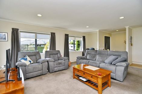 Photo of property in 11 Blackadder Road, Pegasus, 7612