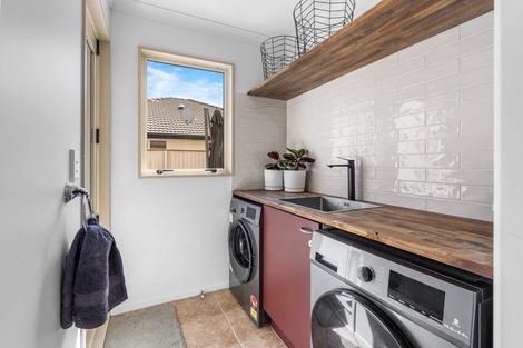 Photo of property in 12 Annaby Drive, Northwood, Christchurch, 8051