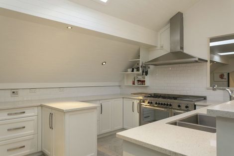 Photo of property in 53 Chesham Avenue, Waipahihi, Taupo, 3330