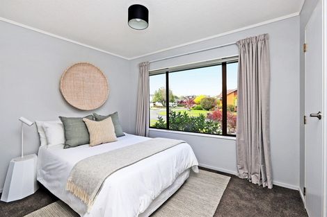 Photo of property in 2 Alley Place, Taradale, Napier, 4112
