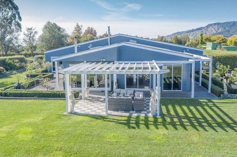 Photo of property in 342a Tararua Road, Levin, 5571