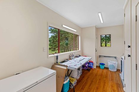 Photo of property in 3004 Kaipara Coast Highway, Glorit, Warkworth, 0984