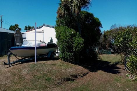 Photo of property in 5 Bluecliffs Beach Road, Papatotara, Tuatapere, 9691