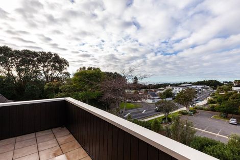 Photo of property in 3 Doone Street, Lynmouth, New Plymouth, 4310