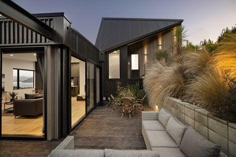 Photo of property in 5 Lancewood Lane, Queenstown, 9300