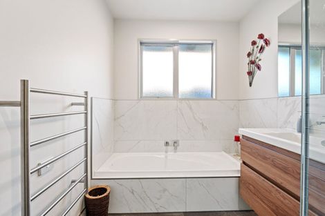 Photo of property in 38 Erskine Street, Lake Hayes, Queenstown, 9304