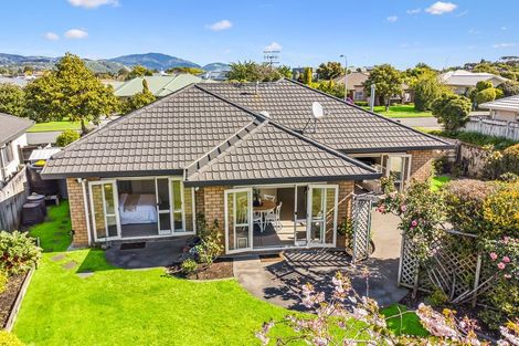 Photo of property in 37 Murray Court, Paraparaumu Beach, Paraparaumu, 5032