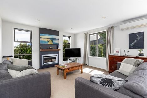 Photo of property in 11 Mystery Grove, Lake Hayes, Queenstown, 9304