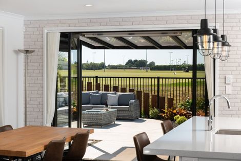 Photo of property in 24 Drabble Crescent, Papamoa Beach, Papamoa, 3118