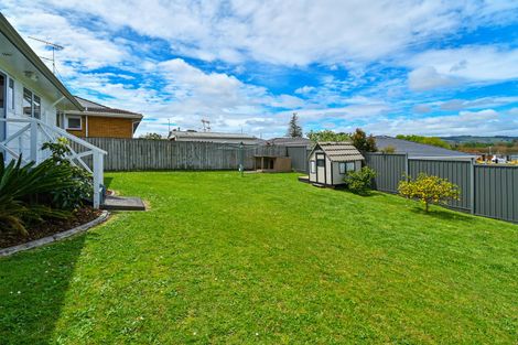 Photo of property in 6 Lorelei Place, Opaheke, Papakura, 2113
