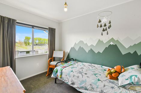 Photo of property in 6 Lorelei Place, Opaheke, Papakura, 2113