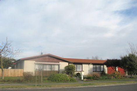 Photo of property in 1221 Louie Street, Parkvale, Hastings, 4122