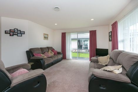 Photo of property in 2/46 Dorset Avenue, Westown, New Plymouth, 4310