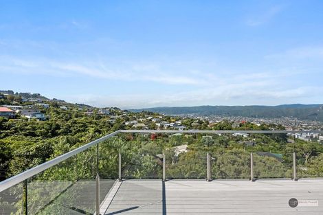 Photo of property in 37 Pekanga Road, Normandale, Lower Hutt, 5010