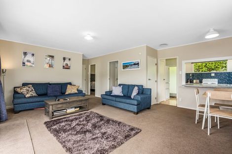 Photo of property in 8a Florio Terrace, Tawa, Wellington, 5028
