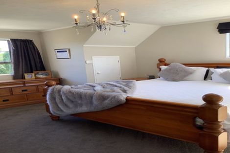 Photo of property in 14b Nikau Grove, Woburn, Lower Hutt, 5010