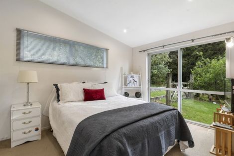 Photo of property in 125 Bodhisattva Road, Waitoki, Silverdale, 0994