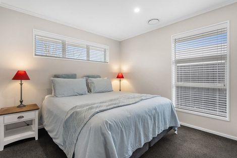 Photo of property in 19 Lewis Close, Rangiora, 7400