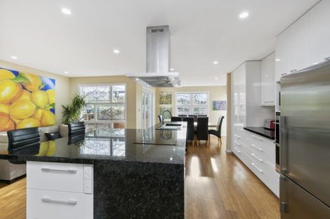 Photo of property in 2 Orissa Crescent, Broadmeadows, Wellington, 6035