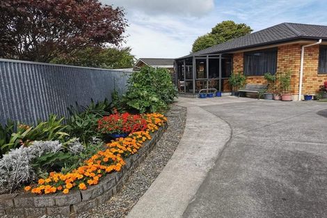 Photo of property in 7 Rarawa Place, Vogeltown, New Plymouth, 4310