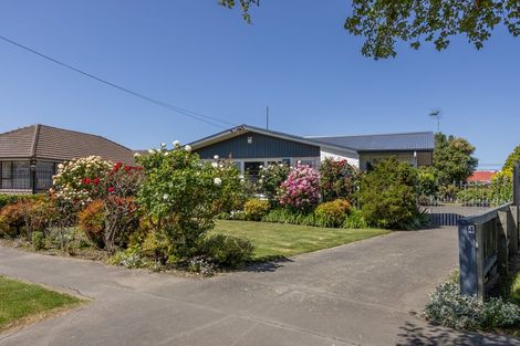 Photo of property in 4 Eastling Street, Bishopdale, Christchurch, 8053