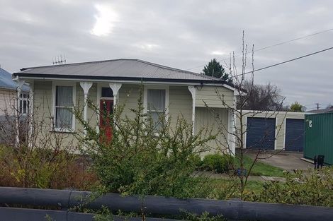 Photo of property in 8 Russell Street, Otane, 4202