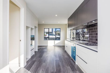 Photo of property in 22b Lumbarda Drive, Kumeu, 0810