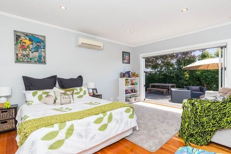Photo of property in 20 Esmonde Road, Takapuna, Auckland, 0622