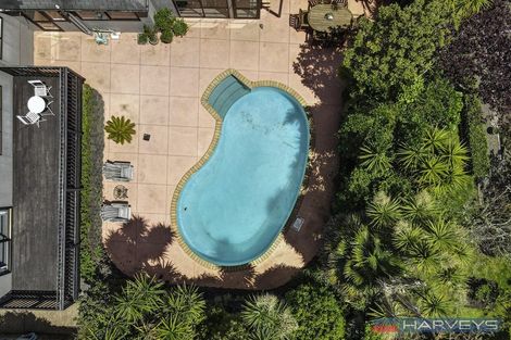 Photo of property in 23 Charles Prevost Drive, The Gardens, Auckland, 2105