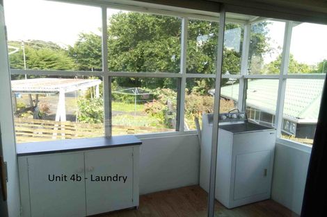 Photo of property in 4 Evans Road, Glen Eden, Auckland, 0602