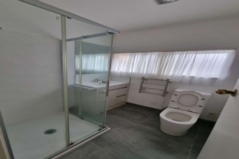 Photo of property in 116 Sturges Road, Henderson, Auckland, 0612