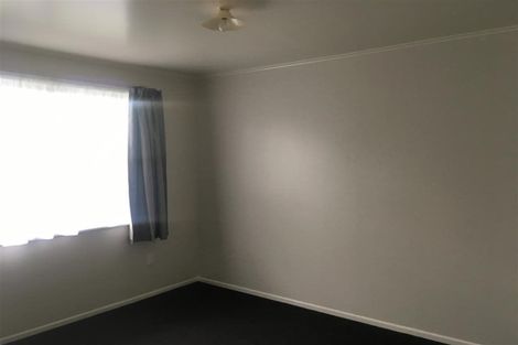 Photo of property in 1/42-44 Opaheke Road, Opaheke, Papakura, 2113