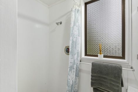 Photo of property in 5 Norna Grove, Waikawa Beach, Manakau, 5573