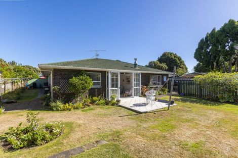 Photo of property in 7a Millvale Street, Waikanae, 5036