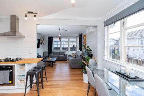 Photo of property in 11 Willis Street, Bader, Hamilton, 3206