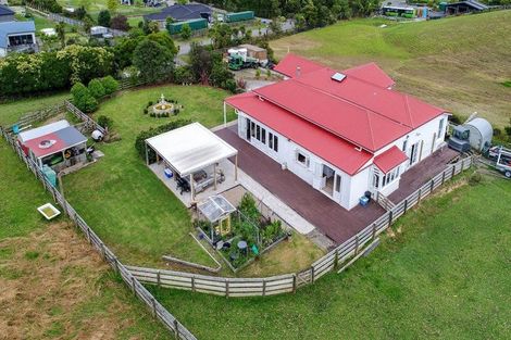 Photo of property in 12 Downer Access Road, Kaukapakapa, 0873