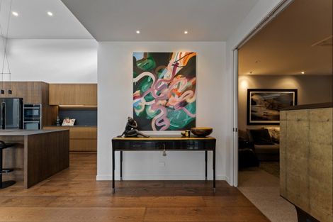 Photo of property in 10 Oystercatcher Lane, Point Wells, 0986