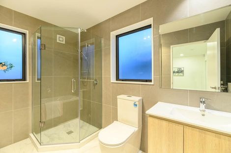 Photo of property in 24d Nikau Street, New Lynn, Auckland, 0600