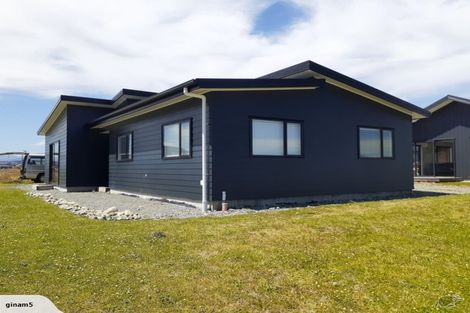 Photo of property in 122 Howden Street, Te Anau, 9600