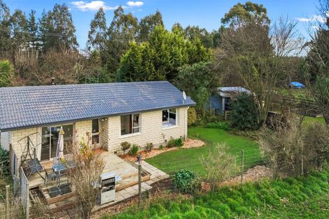 Photo of property in 2324 Oxford Road, Starvation Hill, Oxford, 7495