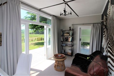 Photo of property in 7685 State Highway 1, Taihape, 4794