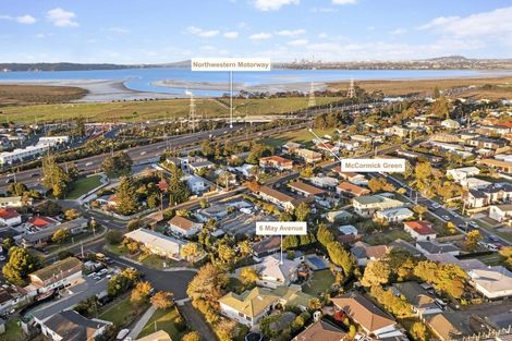 Photo of property in 6 May Avenue, Te Atatu South, Auckland, 0610