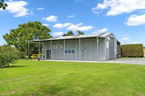 Photo of property in 21 Pyle Road East, One Tree Point, Whangarei, 0171