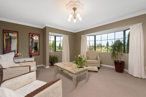 Photo of property in 1 Saunders Place, Te Puke, 3119