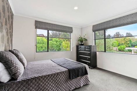 Photo of property in 27 Santa Ana Drive, Dannemora, Auckland, 2016